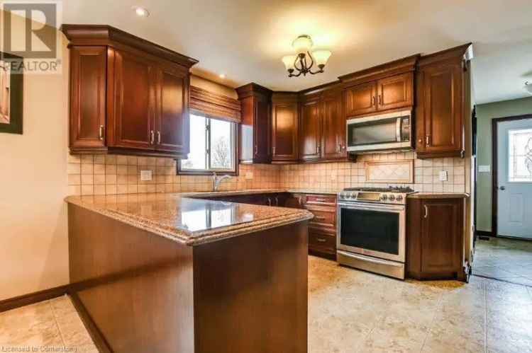 Custom Bungalow on 0.69 Acres - 3 Beds, 2 Baths, Inground Pool