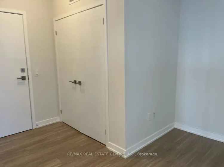 Condo For Rent in Mississauga, Ontario