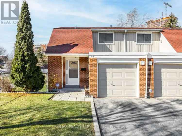 Stunning End Unit Townhome Near Square One