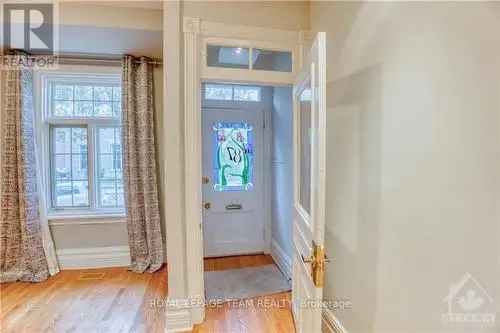 House For Sale In Byward Market, Ottawa, Ontario