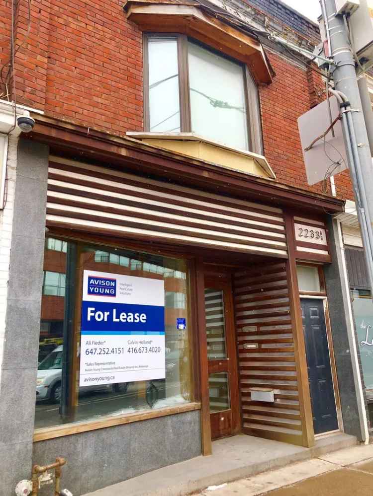 Retail For Rent in 2233, Dundas Street West, Toronto, Ontario