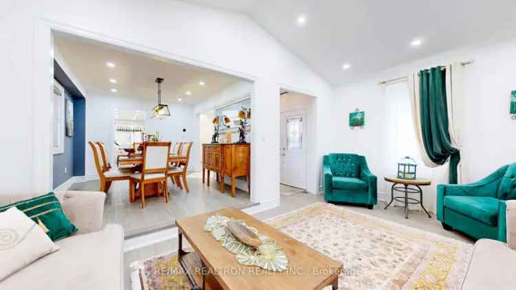Spacious 4 1 Bedroom Family Home in Aurora Highlands