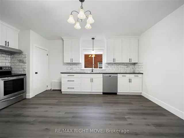 1710Sqft Renovated Orillia Home with 1050Sqft In-Law Suite