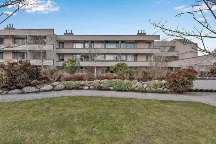 Spacious 2-Bed Condo in South Surrey Village Terrace - Perfect for Families