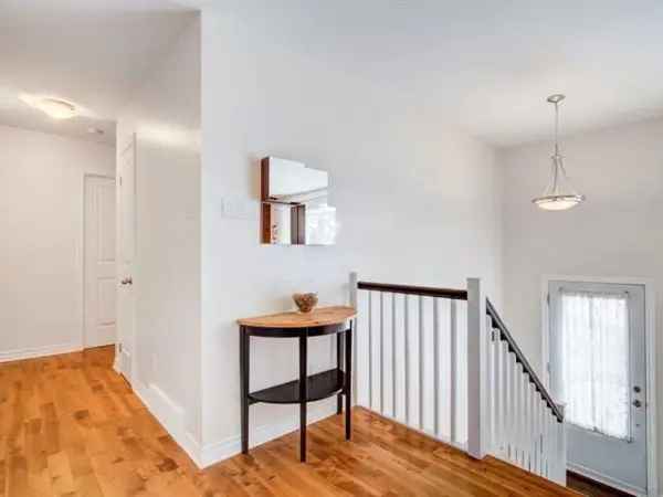 Bungalow for Sale Lanaudiere Family Home Large Backyard
