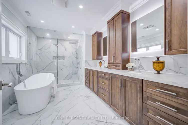 Buy Detached Home in Toronto with Luxury Features and Spacious Layout