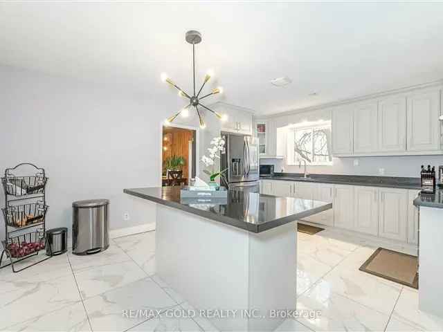 House For Sale in Caledon, Ontario