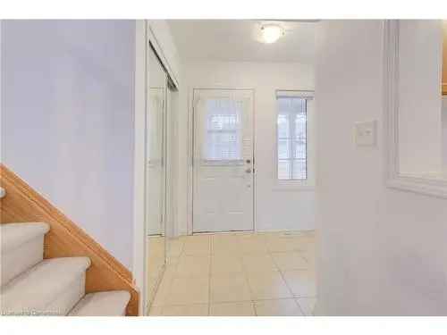 3 Bed 1.5 Bath Detached Home in North Galt