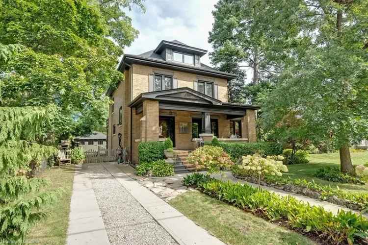 House For Sale in 389, Torrance Street, Burlington, Ontario