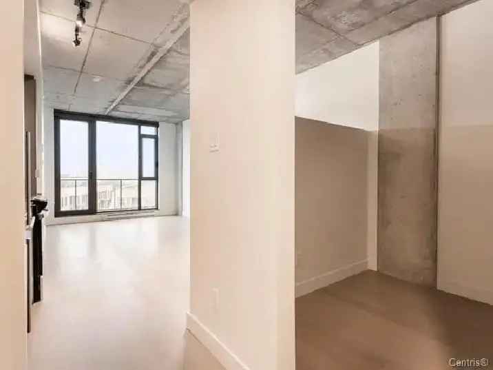 Condo 3 1/2   Den for rent Montreal Saint-Laurent