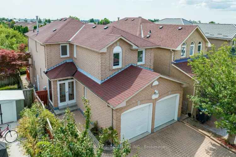 Stunning 7-Bedroom East Credit Home with 3-Bedroom Apartment