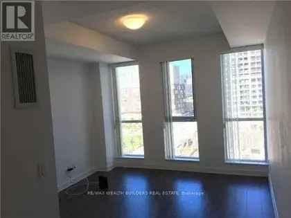 1 Room 293m² Apartment in Toronto Regent Park