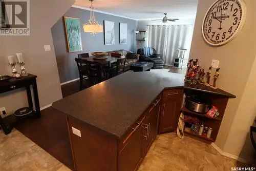 Townhouse For Sale Evergreen Saskatoon 3 Bedroom 2 Bathroom