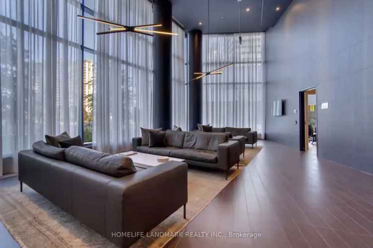 Luxury 1 Bedroom Plus Den Condo in Mississauga with Breathtaking Views