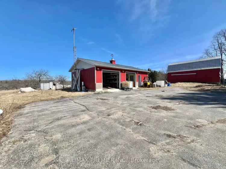 22.6 Acres Residential Farm with Apple Orchard and Panoramic Views