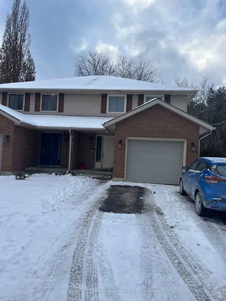 House For Sale in Woodstock, Ontario