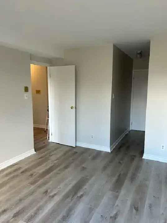 Quiet 2 Bedroom Condo -just renovated