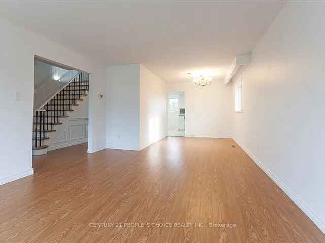 House For Sale in Burlington, Ontario