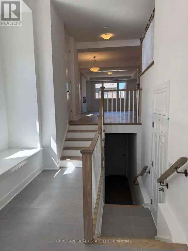 Brand New 2800 Sq Ft Modern Home with 100K Upgrades