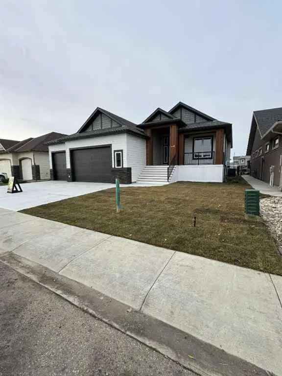 House For Rent in Olds, Alberta