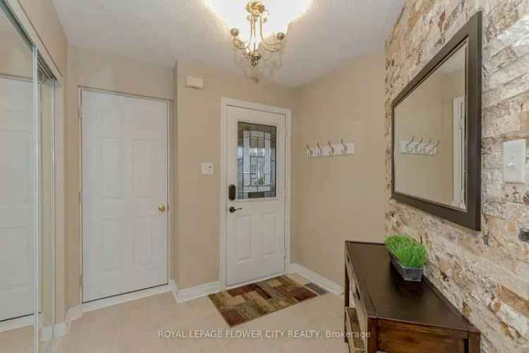 House For Sale in 142, Vintage Gate, Brampton, Ontario