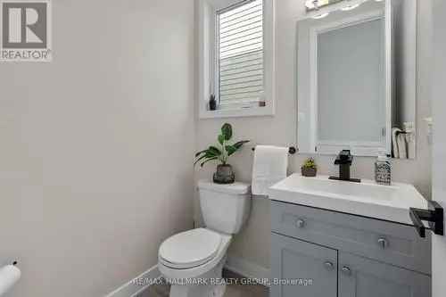 Luxury 4-Bed 4-Bath Home in Fox Run Ottawa