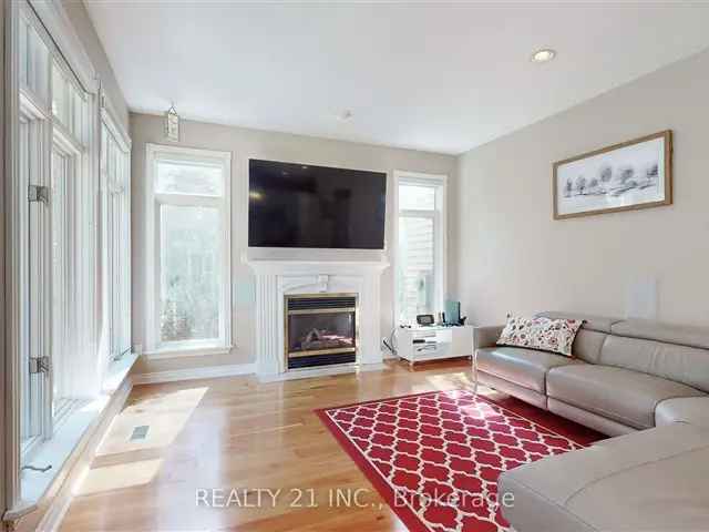 House For Sale in Ajax, Ontario