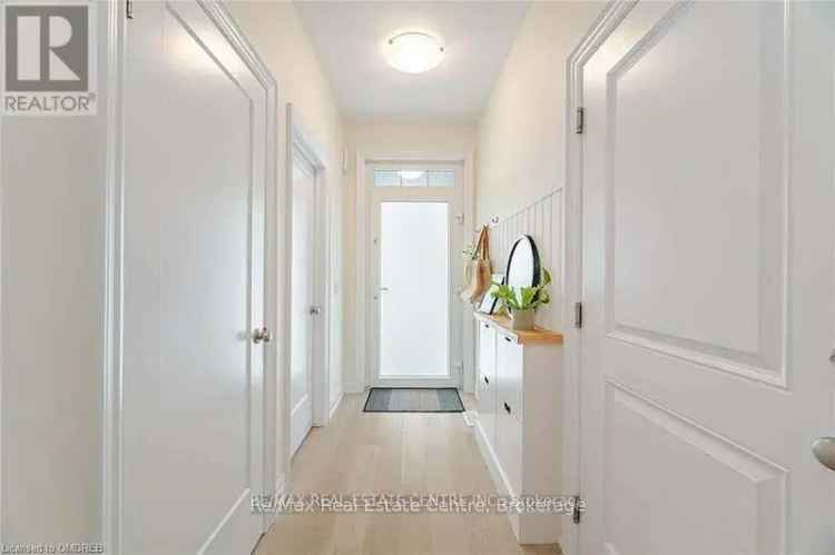 Luxury 2+1 Bedroom Bungalow Townhome in Ridgeway Crystal Beach