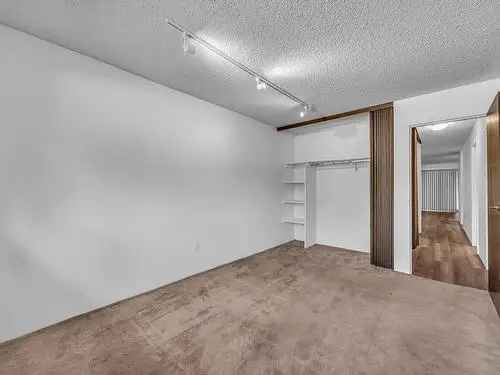 2 Bed 1 Bath Townhouse For Sale In Guildford Surrey