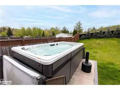 3 Bedroom 3 Bathroom Home Family Friendly Neighborhood Swim Spa