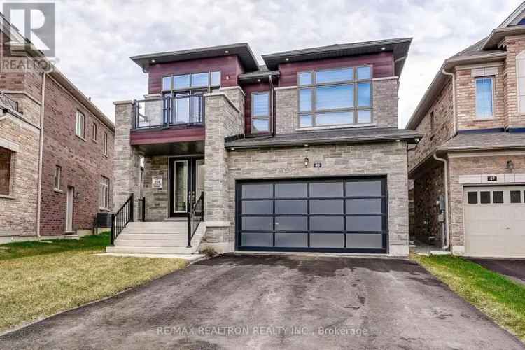 Luxury Holland Landing Home - Upgraded, Premium Lot, Family Friendly