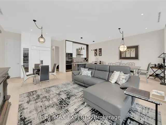 Townhouse For Sale in Innisfil, Ontario