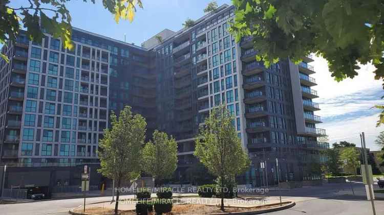 Bright Modern Unit with Den, Balcony & Amazing Amenities