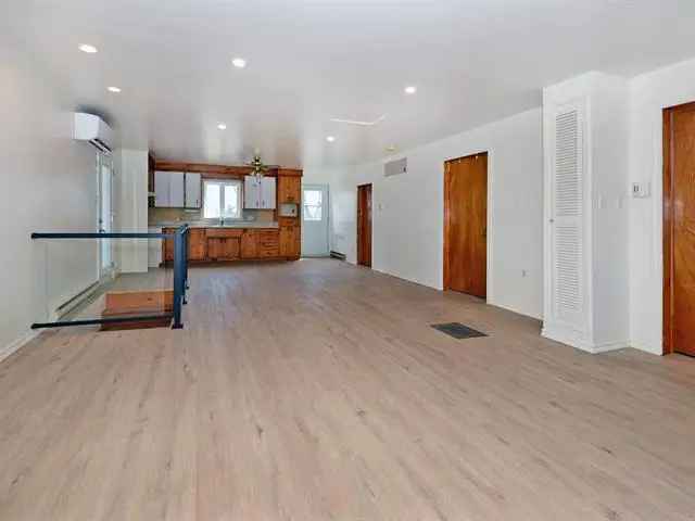 2-Bedroom Bungalow for Sale near Chateauguay River