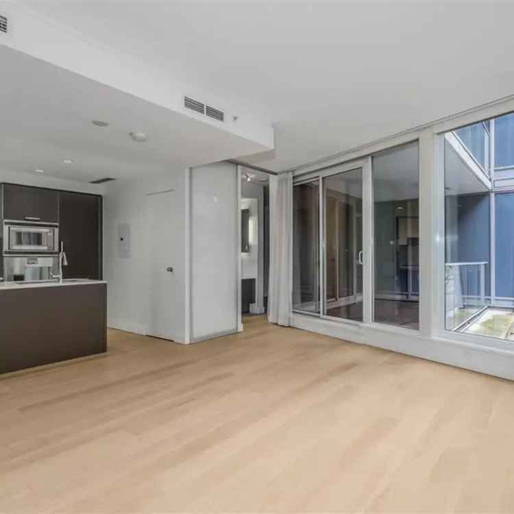 Coal Harbour 1 Bed 1.5 Bath Condo for Sale - West Pender Place