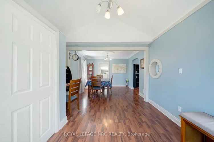3 1 Bedroom Home with Detached Garage ADU Potential North Welland