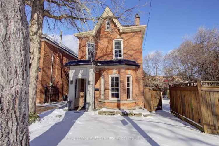 House For Sale in 8, Duff Street, Hamilton, Ontario