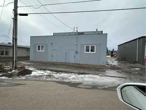 Commercial Property for Sale in VLA Montrose Grande Prairie Alberta