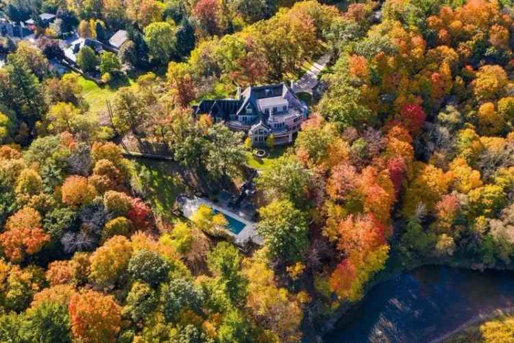 One of the Priciest Listings in Canada Just Hit the Market in Mississauga