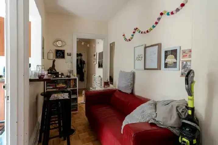 1 Bedroom 1 Bathroom Apartment in Kingston Near Queen's University
