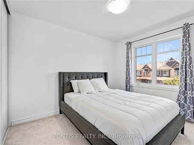 Spacious Townhome 161 Lerta Way Modern Kitchen Hardwood Floors