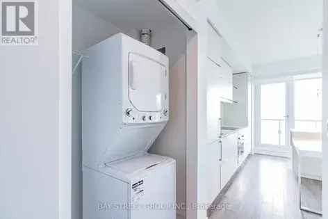 1 room apartment of 78 m² in Toronto