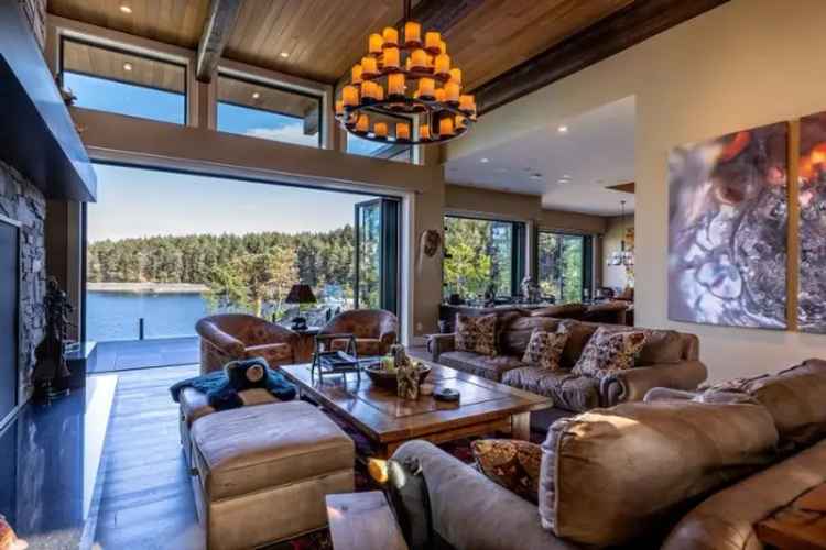 Wood with Water: Post and Beam Masterpiece Hits Nanoose Bay Market