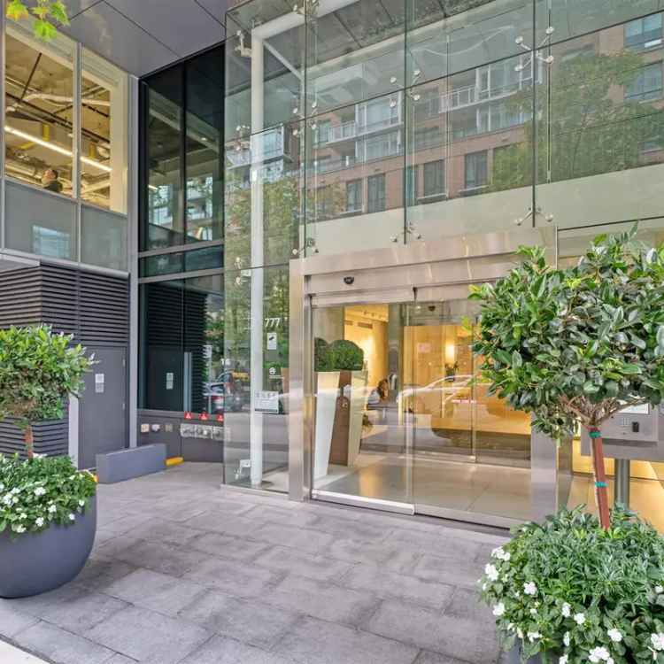 1 Bed+Den in Telus Gardens Downtown Vancouver