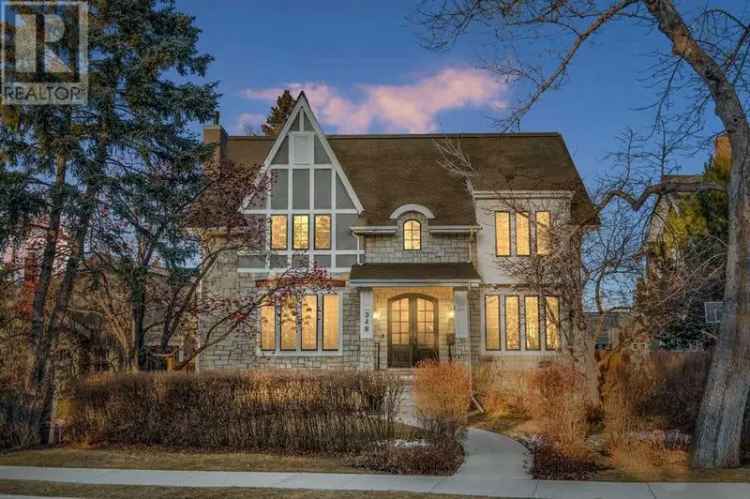 Luxury Calgary Home 4400 sq ft 4 Beds Chef's Kitchen Wine Room Hot Tub