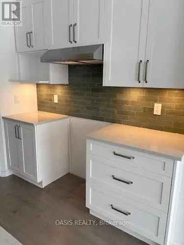 Buy Townhome in Cumberland Ottawa with Modern Upgrades and Features