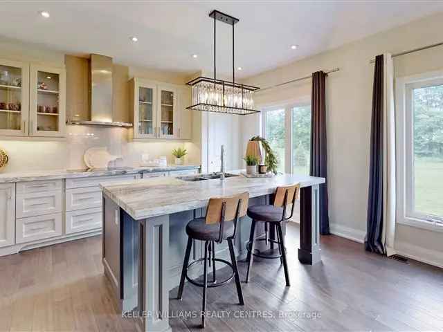 Modern Bungalow in Oro-Medonte - Open Concept Living & Finished Lower Level