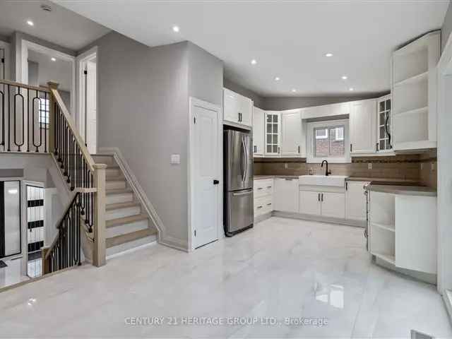 Stunning 3 1 Bedroom Family Home in Milton