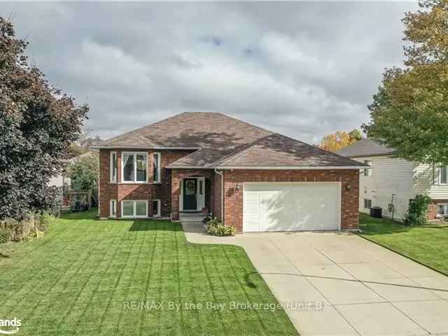 2900 Sq Ft Family Home 5 Beds 3 Baths Double Garage