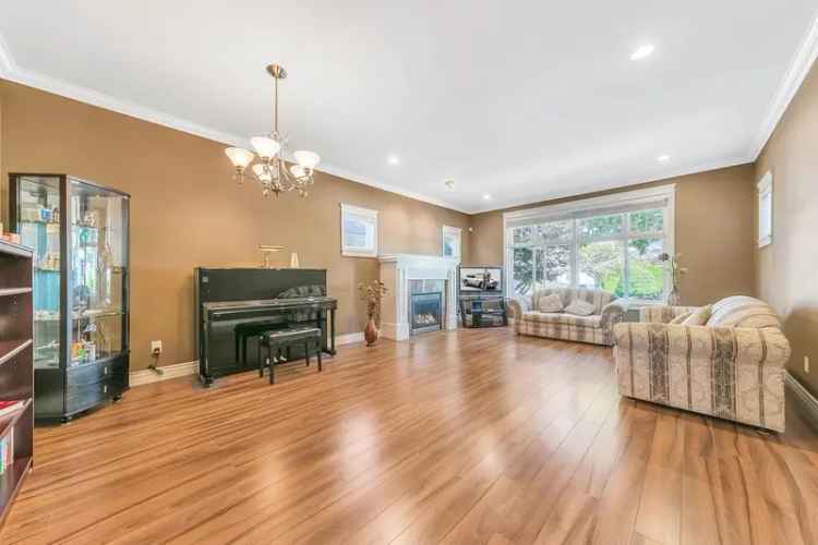 Steveston South Home for Sale 4 Beds 3 Baths 2028 Sqft